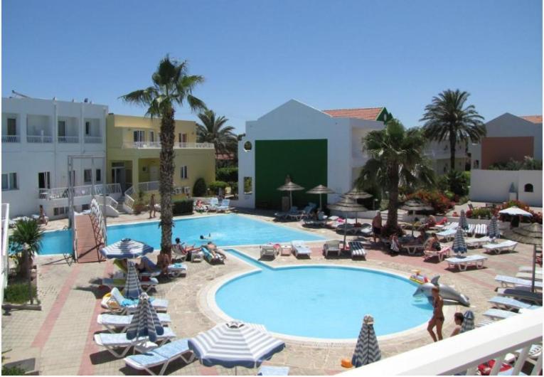 Valsami Aparthotel Kremastí